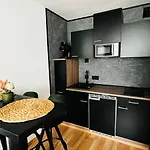 Attraktives Mit Dem Blick Auf Den Apartament