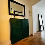 Attraktives Mit Dem Blick Auf Den Apartament *